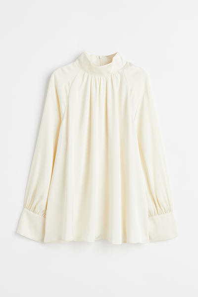 H&M autumn and winter outfits Balloon-sleeved satin blouse