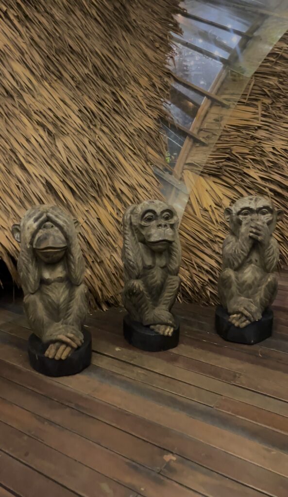 three monkeys restaurant