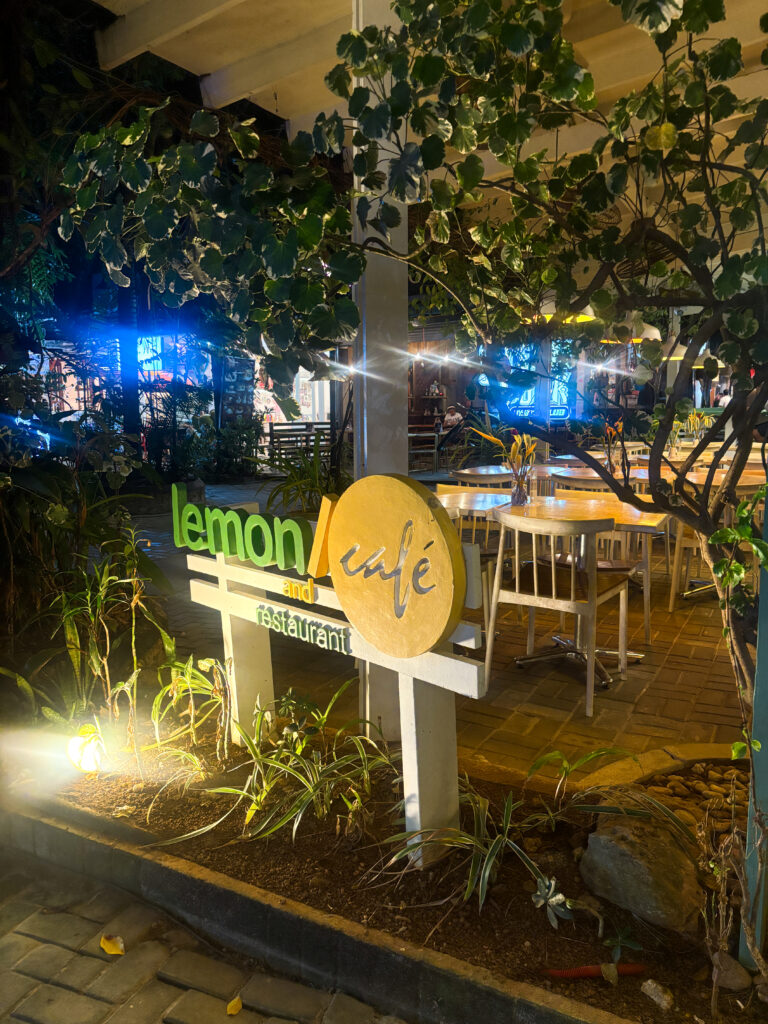 lemon cafe boracay